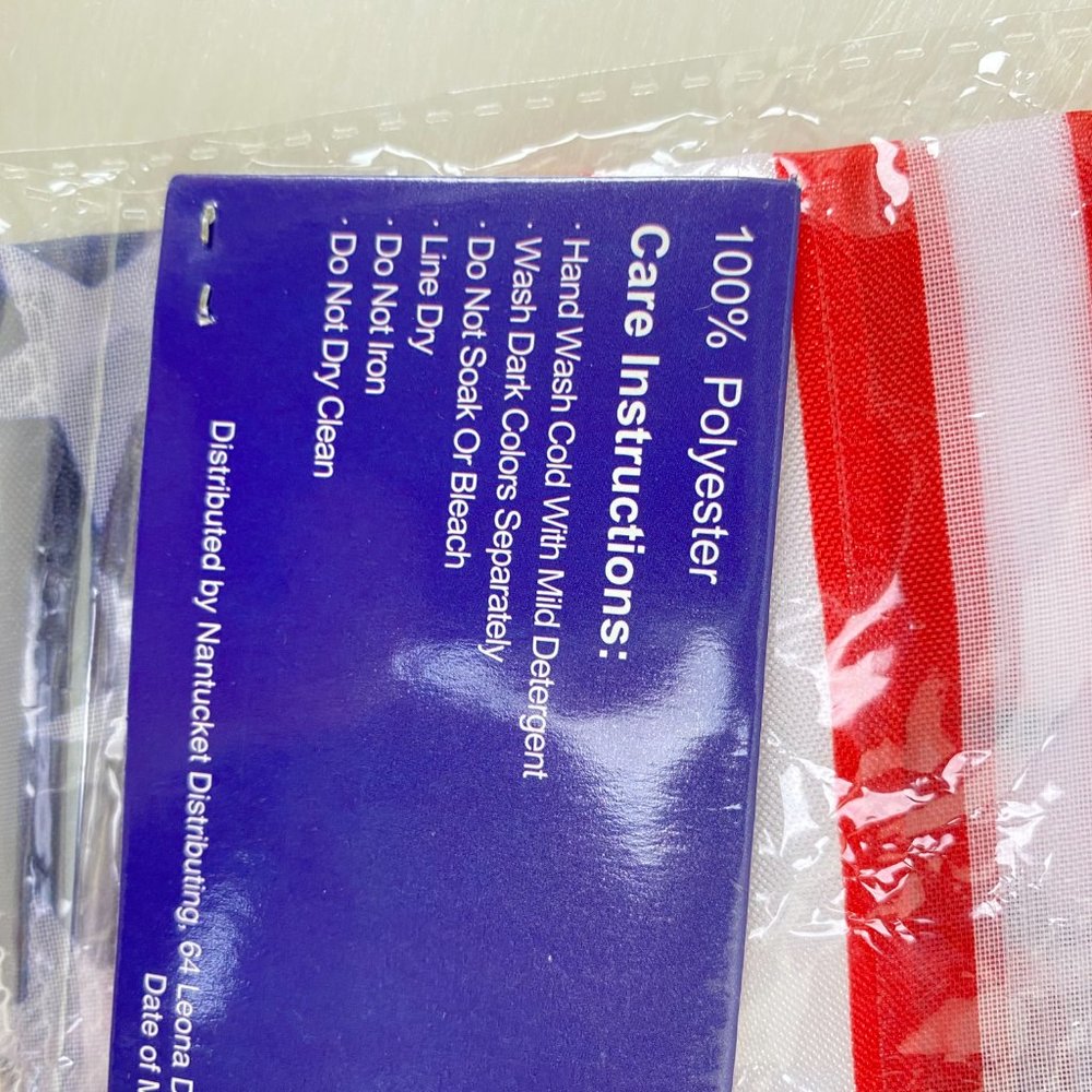 New in Package American Flag Scarf - Picture 3 of 3